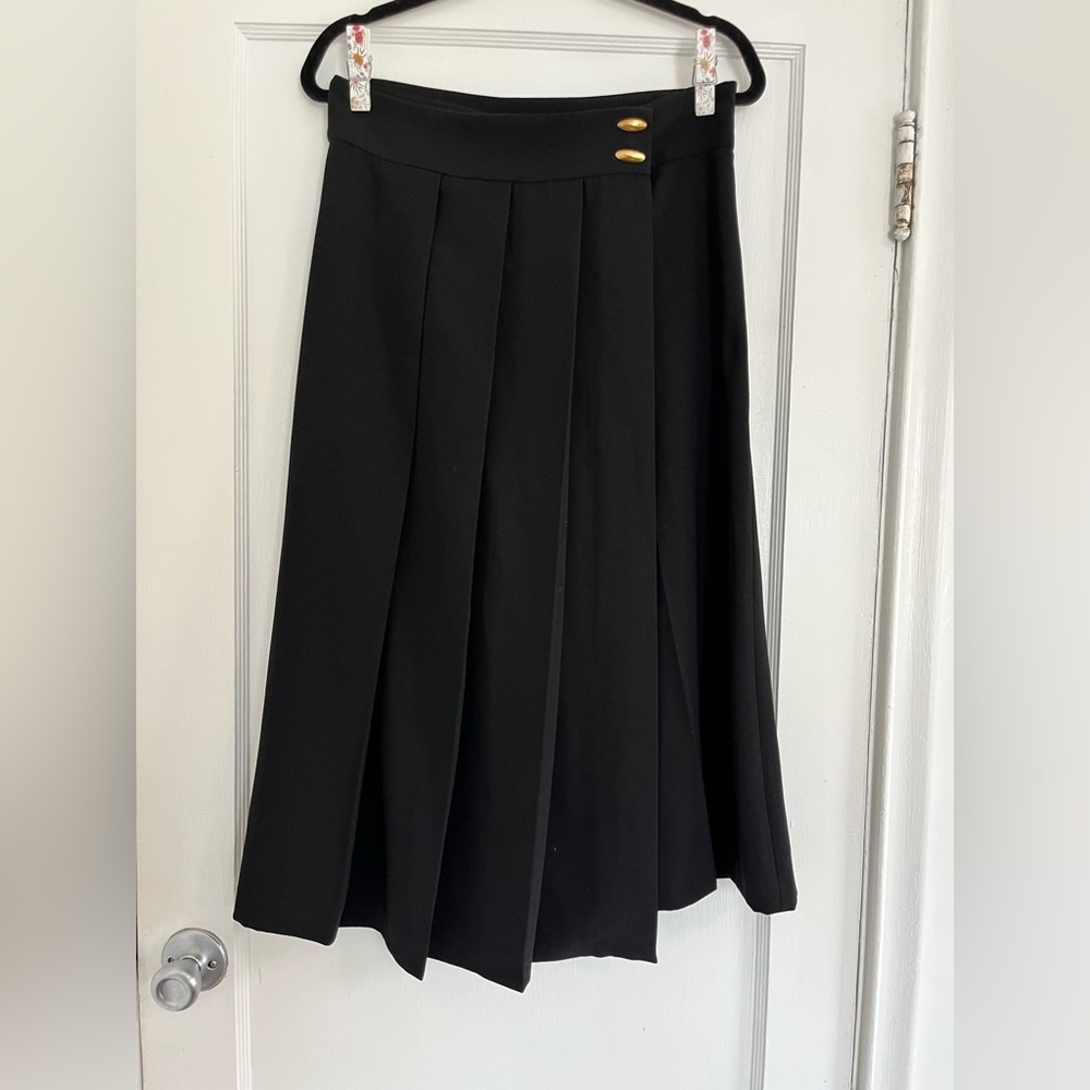Zara Culottes skirt trousers with gold accents